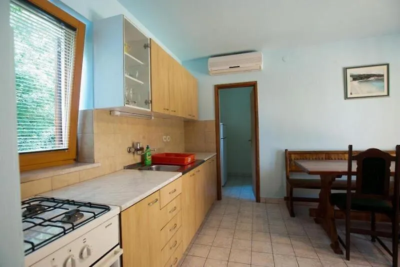 Apartments Luka Novi Vinodolski